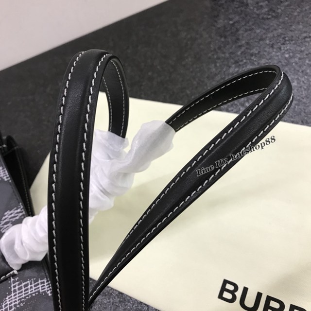 Burberry專櫃新款特托包 巴寶莉經典TB圖案手提購物袋 yxb1071